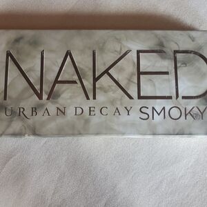 Urban Decay Naked Smoky Palette with Gray Marble